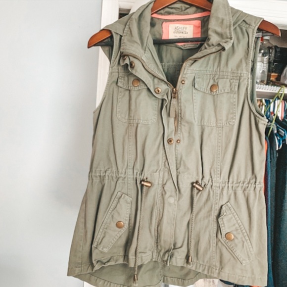 Macy's Jackets & Blazers - Army Green Utility Vest --hooded